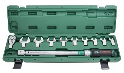 Jonnesway T30200NS Ключ динамометрический 1/2"DR со сменными рожковыми насадками 13-30 мм и приводом,  40-200 Нм T30200NS